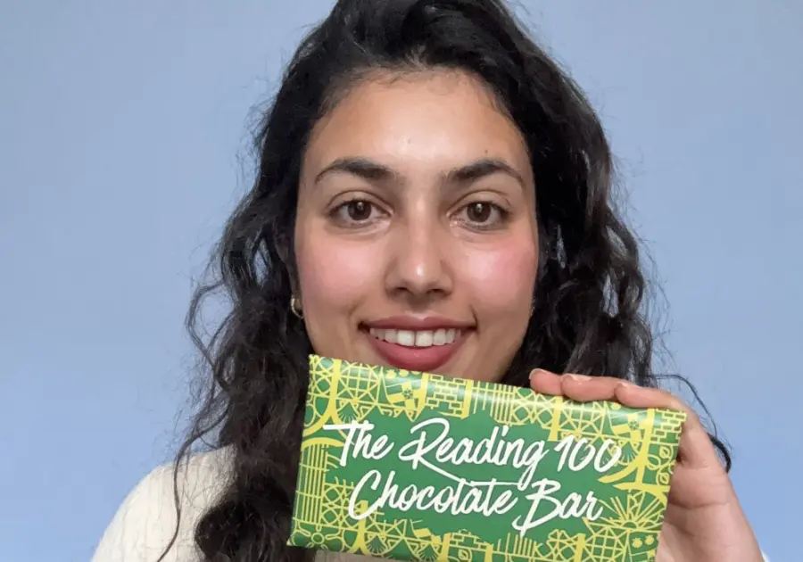 Reading University celebrates 100th anniversary with chocolate bar made from UK-grown cocoa from its quarantine centre; rare British cocoa effort